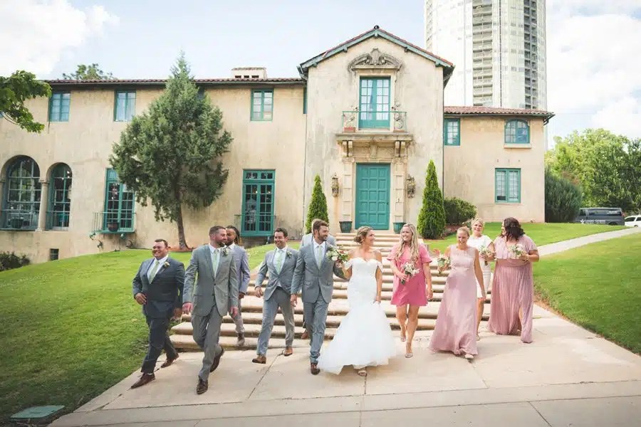 11+ Tulsa Wedding Spots